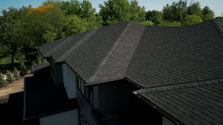 Asphalt Shingles Roofing in Manchaca, TX